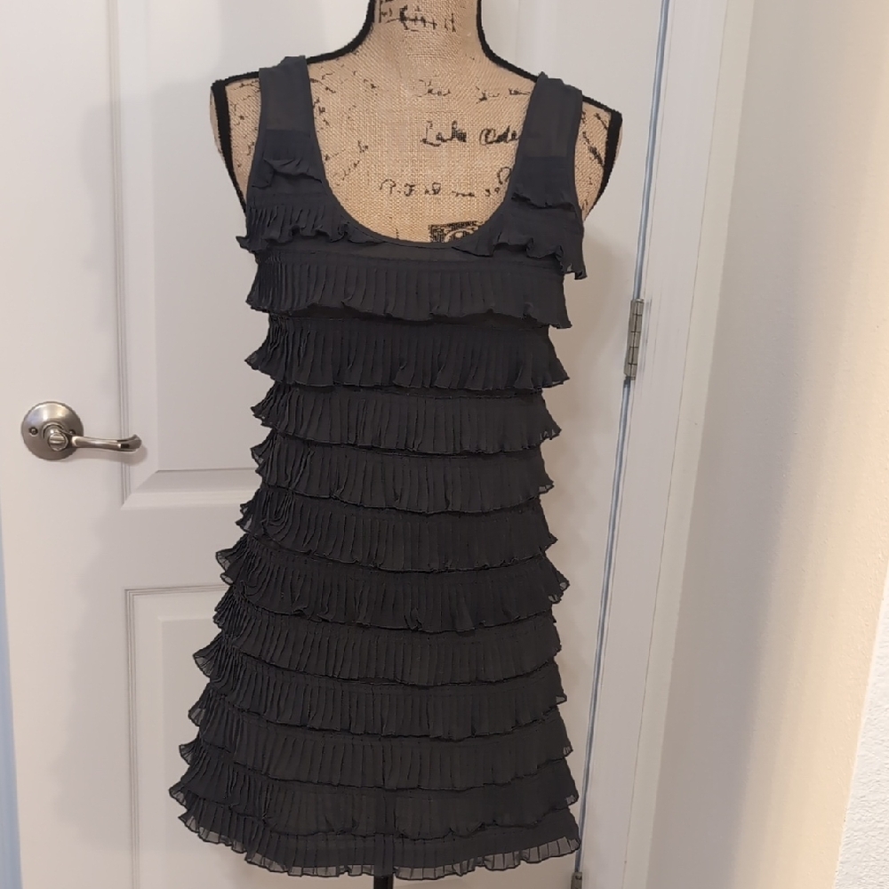 Black Ruffled Sleeveless Dress